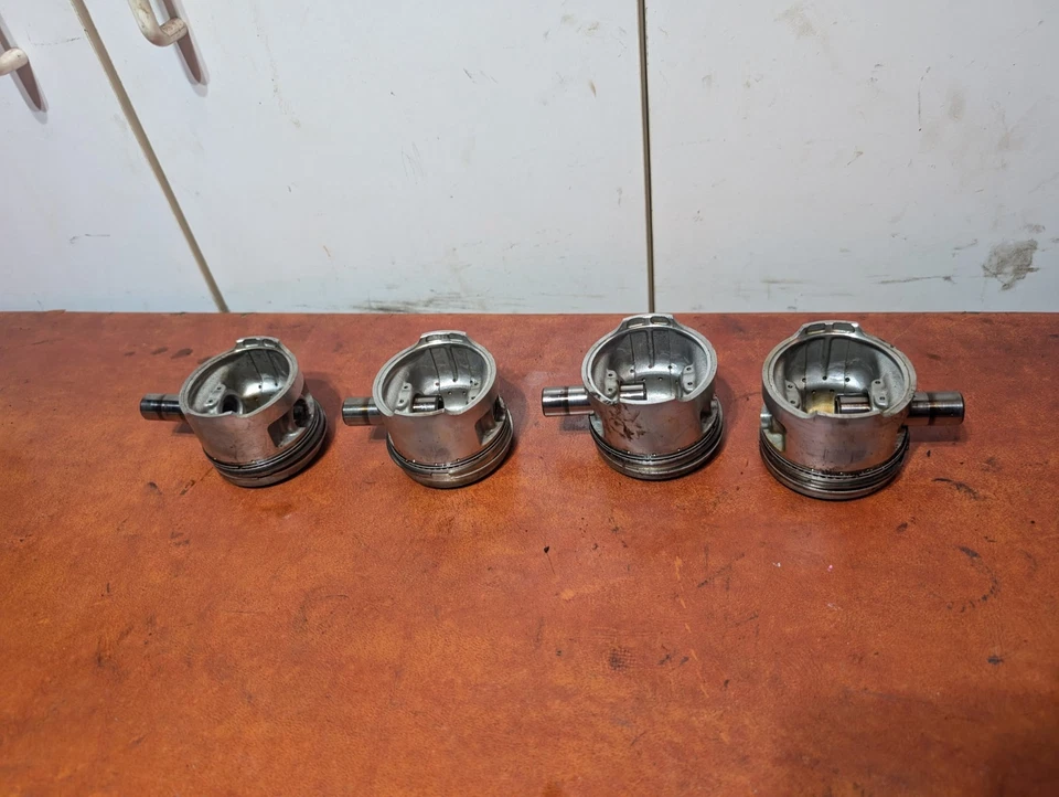 Honda CB 750 1982 pistones de stock con pasadores diámetro STD CB750 Foto 2 de 4