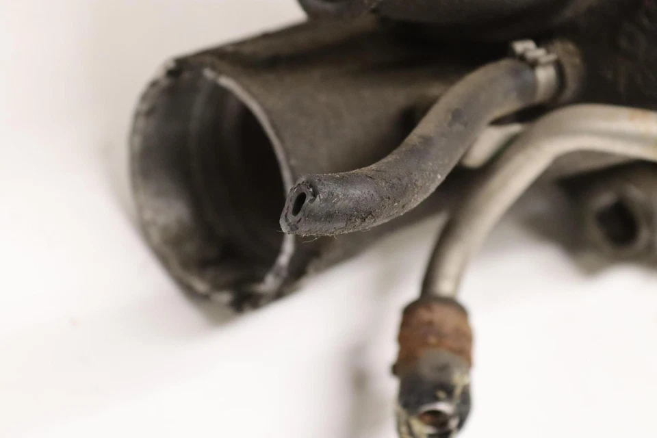 Turbocompresor Porsche Cayenne 2003-2006 4,5 L motor lado derecho OEM Foto 4 de 4