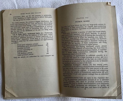 Vintage “More Miles Per Gallon” Reduce Petrol Consumption F.J. Camm, Newnes 1957 - Foto 18 di 24