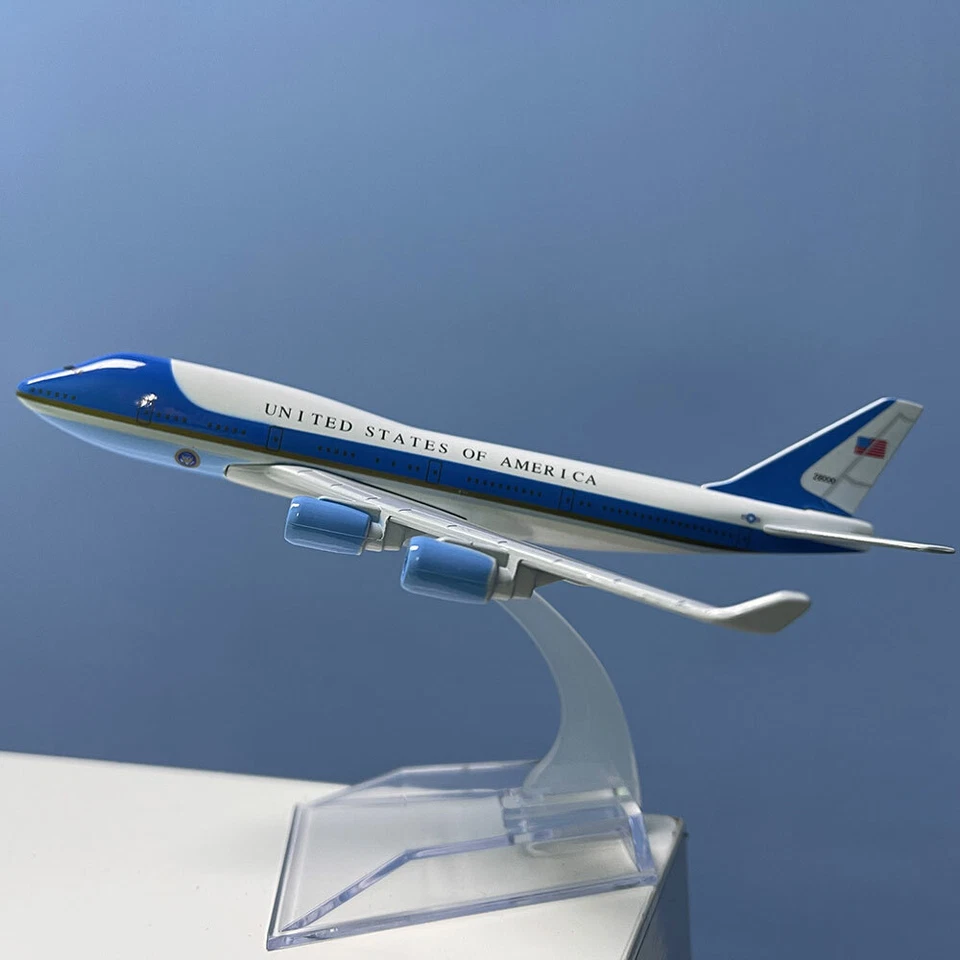Modellino metallo pressofuso aereo collezione Air Force One Boeing 747 USA  - Immagine 3 di 4
