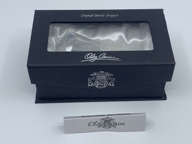 Oleg Cassini Crystal Monogram Letter L Bottle Stopper