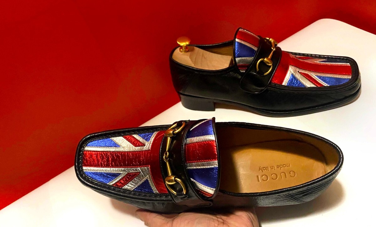 $1389.00 !! GUCCI RARE LUXURY MEN BLACK LEATHER FLAG LOAFERS