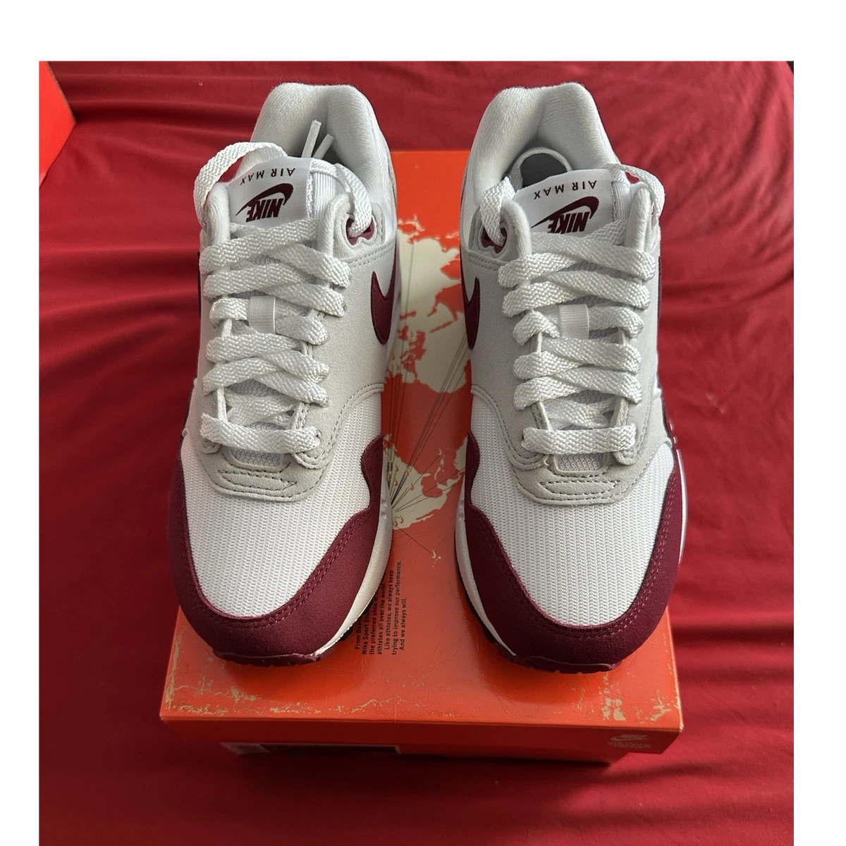 Preços baixos em Nike Air Max 1 Grey White | eBay