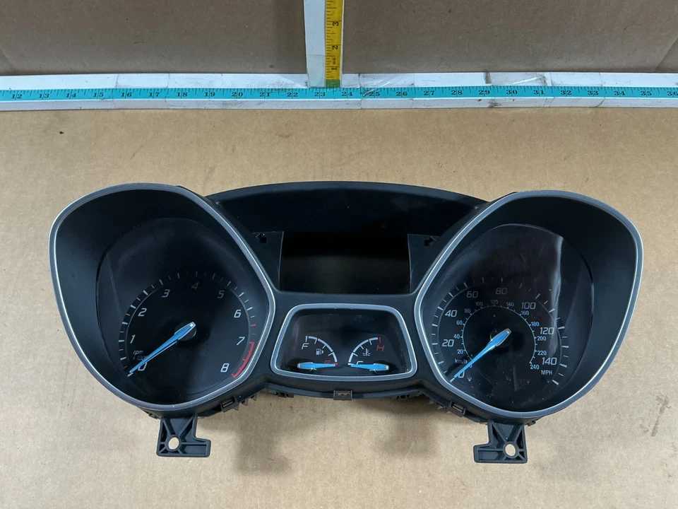 2013-2014年福特福克斯速度计仪表组里程未知 — 第 2/4 张图片