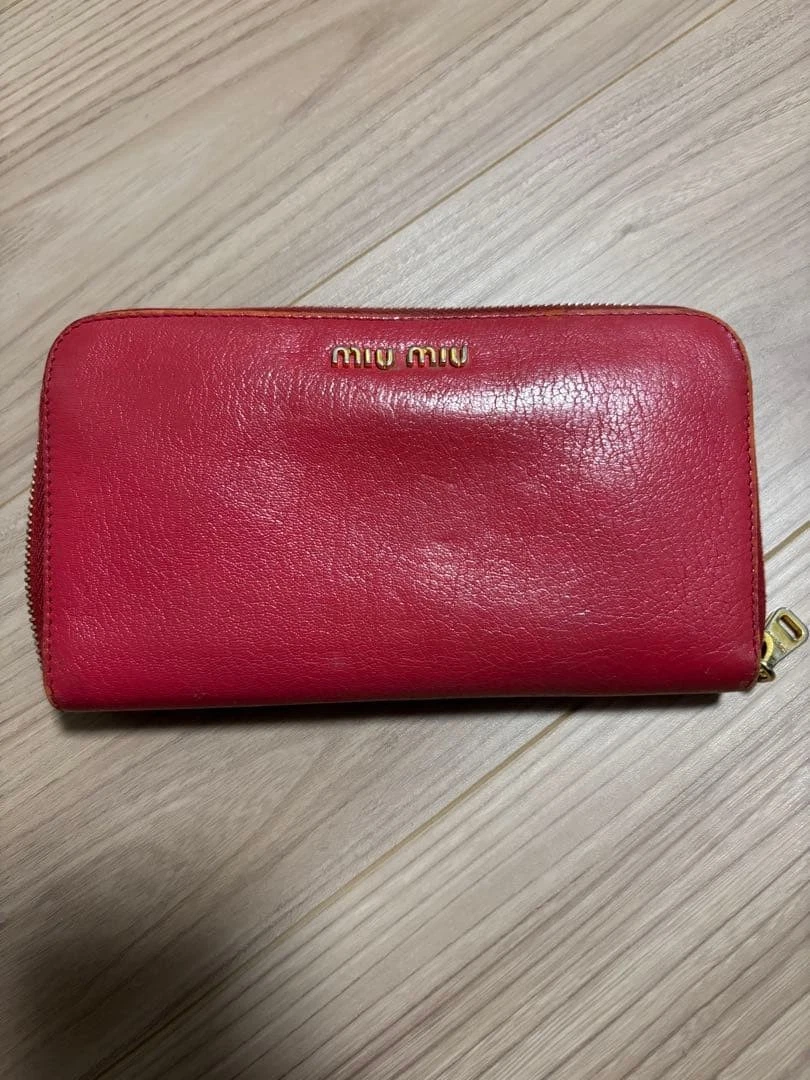 あきさん専用)MIU MIU レザー 三つ折り財布 レッド Red Miu Miu