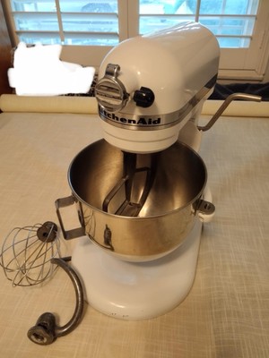 KitchenAid 475W Max- Heavy Duty White 10 Speed Model # KG25H7XWH