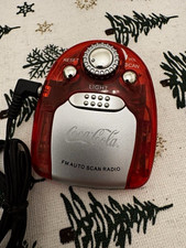 Coca-Cola FM Auto Scan Radio tragbar mit Ohrh&ouml;rern rot/transparent Light/Reset