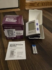 Fully Automatic Wrist Style Blood Pressure Monitor