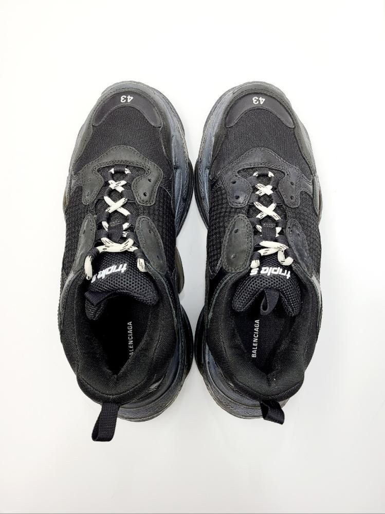 Balenciaga Dirty Black Clear Sole Triple S Sneakers 43 Balenciaga Dirty Black Clear Sole Triple S Sneakers 43