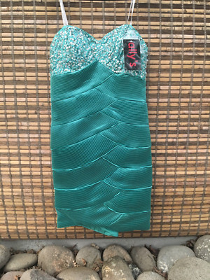 Nox Narianna Emerald Top Sequin Quinceanera Prom Dress Size XS Formal Homecoming