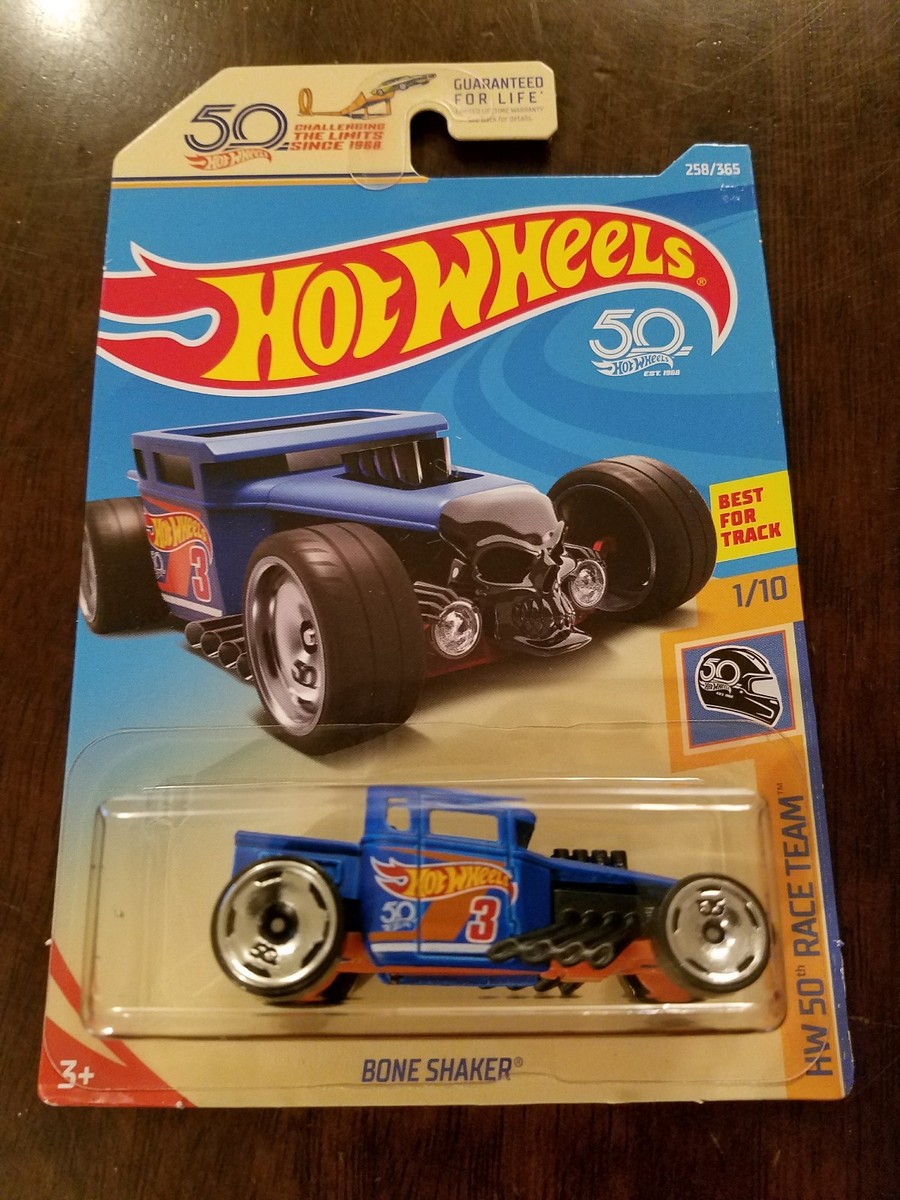 Hot Wheels Bone Shaker 5 Pezzi Con Cerchi Arancioni E Pneumatici In Gomma Scala 1:64 - 5