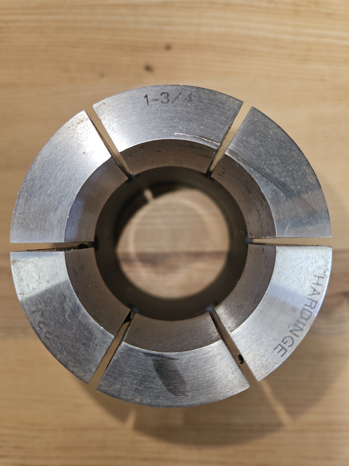 Hardinge 22J Round Collet in Good Condition 1" to 2" Pull Down Menu