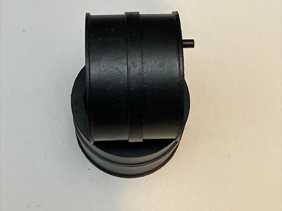 60-7076 TRIUMPH T140 W/MK2 CARBURETOR CONNECTOR CARBURETOR TO INTAKE 2928/123 - Image 3 of 3