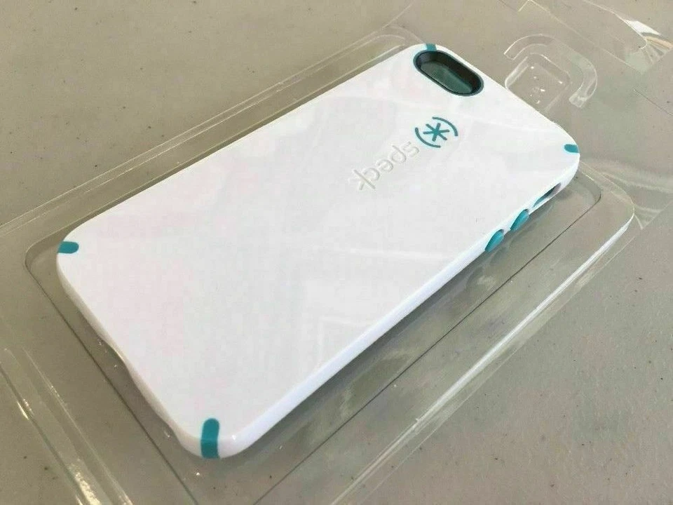 Funda rígida a presión Speck CandyShell iPhone SE 1ª generación y iPhone 5s y iPhone 5 Foto 2 de 4