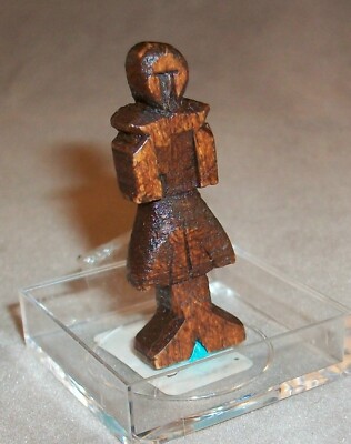 DOLLHOUSE ARTISAN MICHAEL MORTIMER 16TH CENTURY OAK CARVED DOLL 1'' MINT 