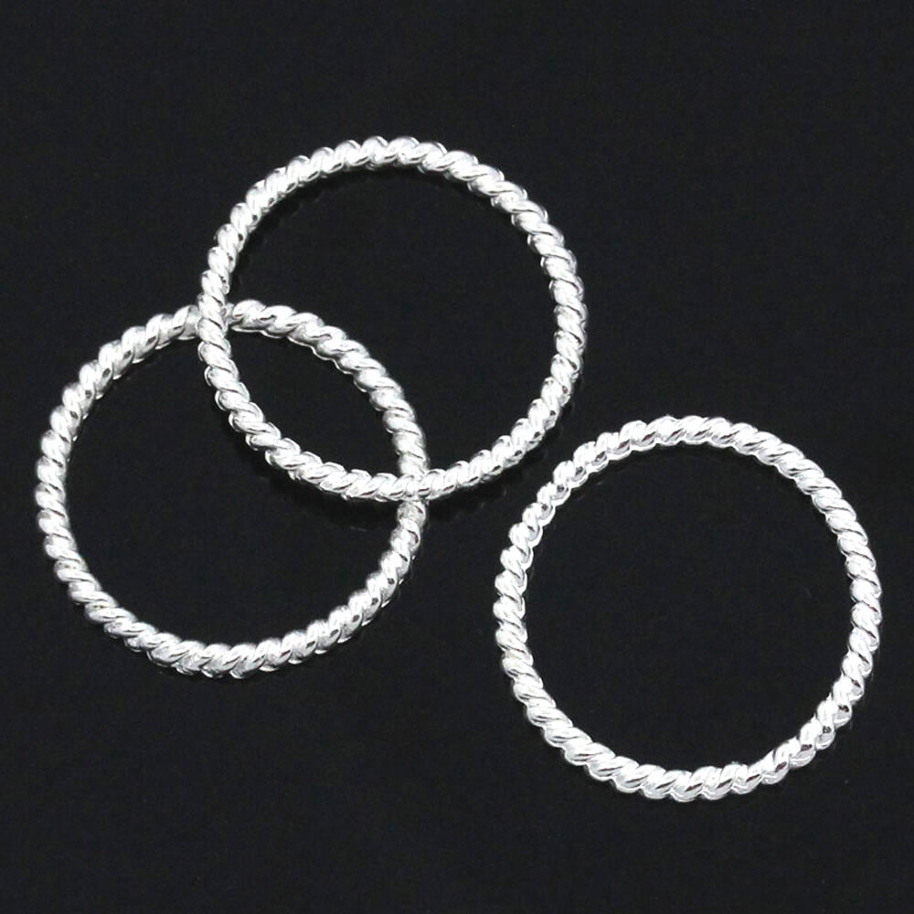 Twisted Closed Jump Rings - 18mm - Silver Plated - Connector Findings - 50 Pcs