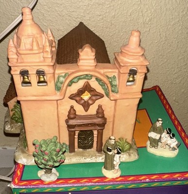 Mervyn's California Missions Lighted House San Carlos Borromeo 1998 w/figures