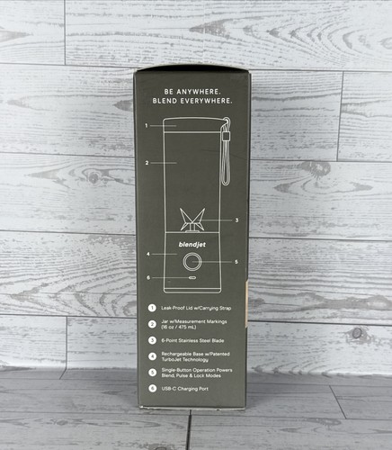 BlendJet 2 The Original Frullatore Portatile Senza Fili Nero 16oz Ricaricabile NUOVO - Foto 4 di 8