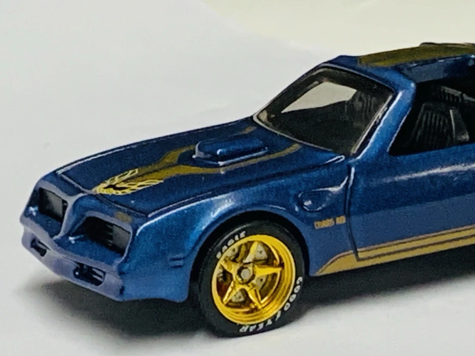 Blue Hot Wheels Hot Bird/Firebird Trans Am Super Custom con GY Real Riders/Rotores Foto 3 de 4