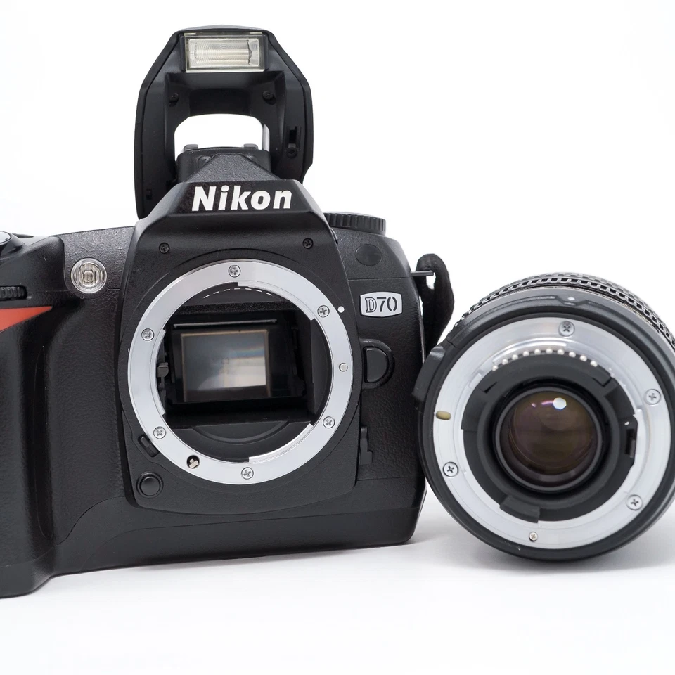 Nikon D70 6.1MP Digital SLR Camera Body - Great Condition - 17k Shutter Count - Image 3 of 4