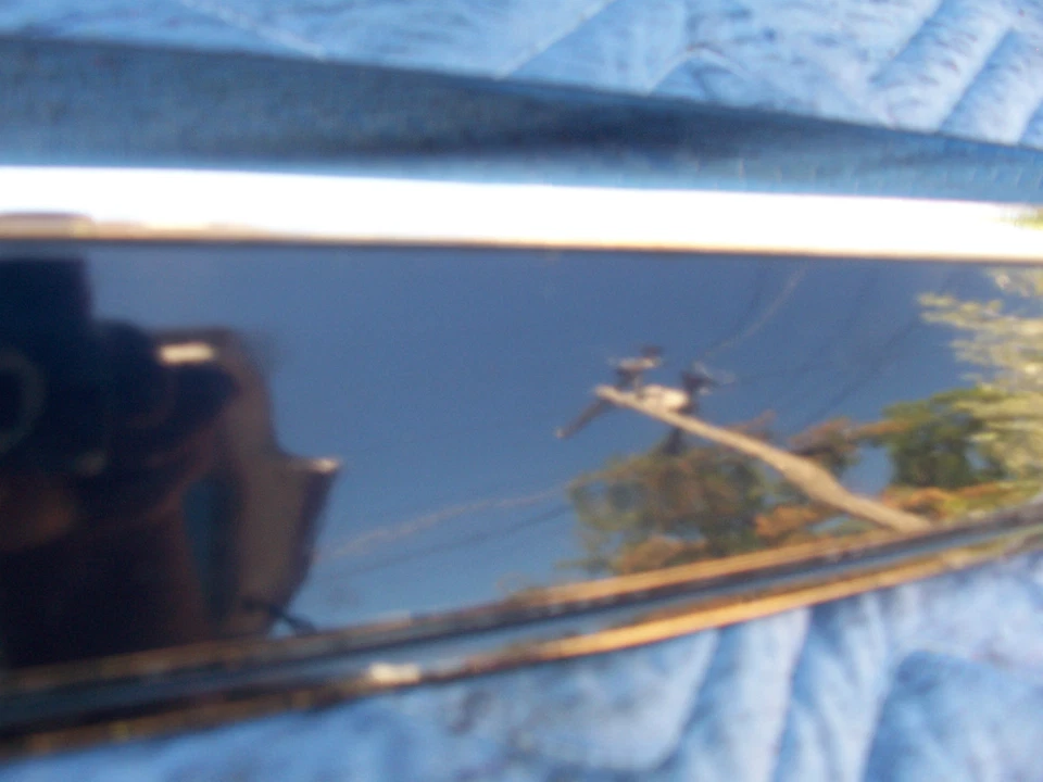 1996 ELDORADO LADO ESQUERDO 1/4 FENDER ACABAMENTO MOLDURA AZUL FABRICANTE DE EQUIPAMENTO ORIGINAL USADO PEÇA ORIGINAL GM - Imagem 4 de 4