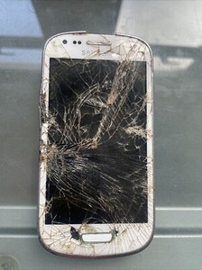 Samsung Galaxy S3 mini - Defekt - Für Teile - Angebote