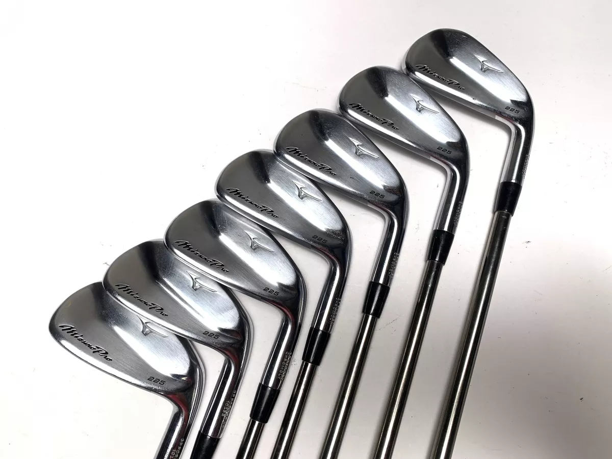 Mizuno Pro 225 Iron Set 4-PW UST Mamiya Recoil 95 F4 Stiff