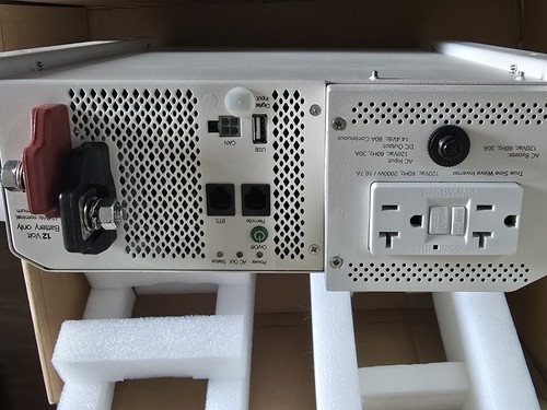 KISAE Bidirectional 2000W Sinewave Inverter With 80A Battery Charger, 12V - Picture 6 of 9