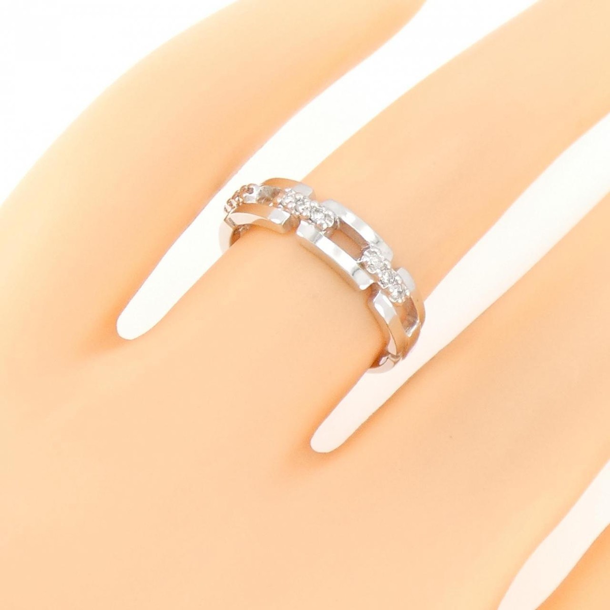 Authentic K14WG Diamond Ring 0.12CT #260-006-199-2962 | eBay