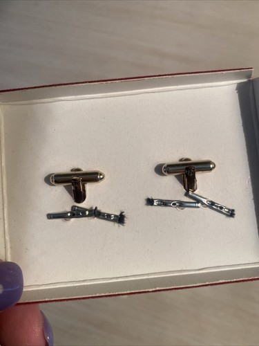 GEMELOS EMBLEMA CHEVROLET ESMALTADO CHEVY VINTAGE AÑOS 70 Papeleo Original - Imagen 4 de 6