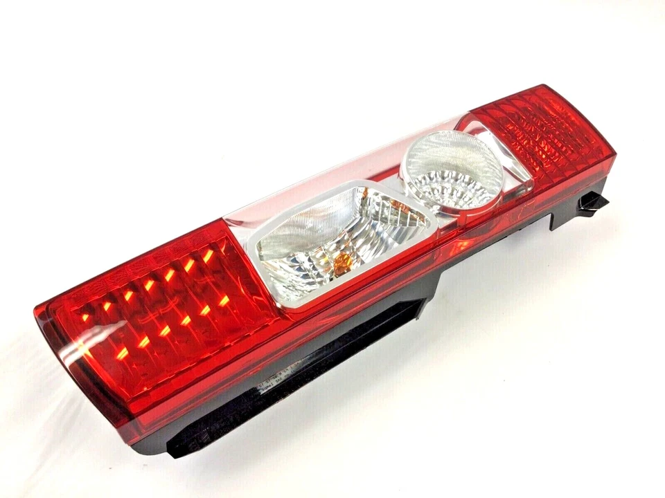 2020-2022 Ram Promaster правая сторона пассажирский задний фонарь в сборе новый от оригинального производителя 4725946ad - Изображение 2 из 4