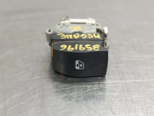 315024A Mando Elevalunas Trasero Izquierdo para RENAULT MEGANE II CLASSIC 859196 - Imagen 3 de 10