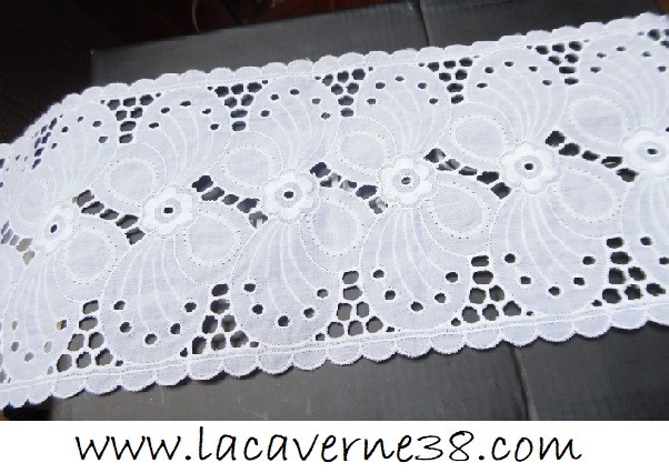 Dentelle Ancienne Faite Main En Fil De Coton - Pièce D'occasion Vintage, Travail Artisanal | Décoration, Couture, Projet Créatif