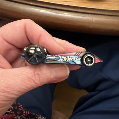 2016 Hot Wheels Track Builder Exclusive Duel Fueler LOOSE