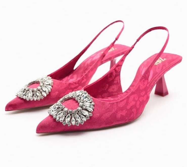 BNWT Zara Embellished Rhinestone Heeled Slingbacks Pink BNWT Zara Embellished Rhinestone Heeled Slingbacks Pink