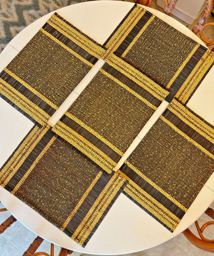 Vintage MCM Bamboo Table Runner with Matching Placemats set - Party Table - Picture 2 of 9