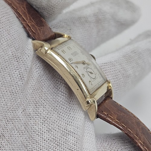 Vintage Gruen Curvex 14K Solid Gold Mens Wrist Watch Mechanical 17J Parts/Repair - Picture 2 of 15