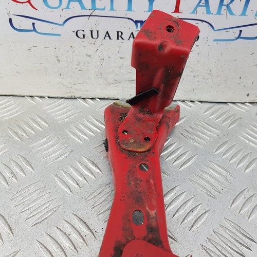 AUDI A3 FRONT WING MOUNT BRACKET RIGHT DRIVER SIDE 8V 2015 8V0821136C - Picture 7 of 15