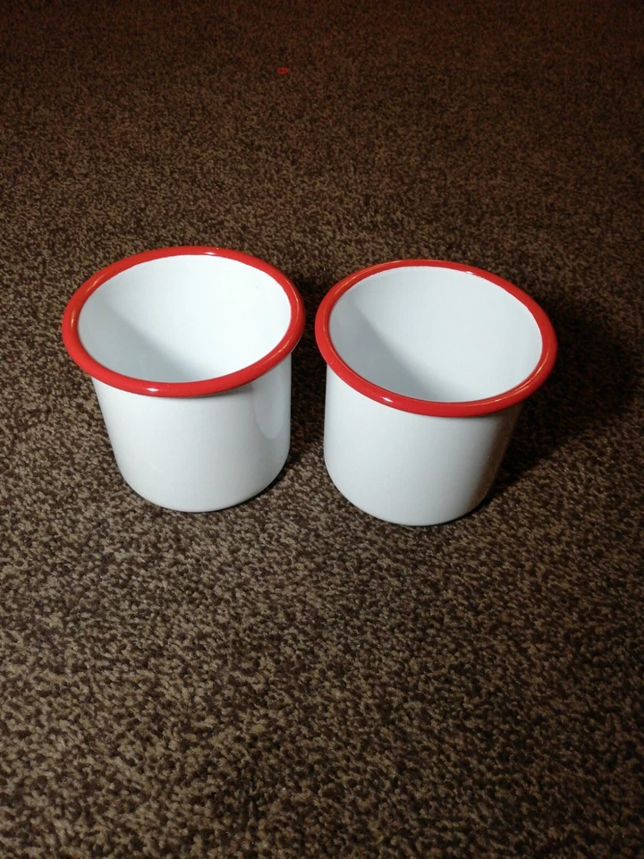Tazas de Camping Esmalte Blanco Tazas Exterior Camping Viaje Lata Rústico Metal Tazas Taza Foto 3 de 4