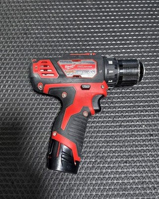 Milwaukee M12 2407-20 Cordless Drill/Driver - Red