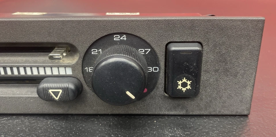 Porsche 944 1986 módulo de control climático temperatura térmica CA 94465302104 Foto 4 de 4