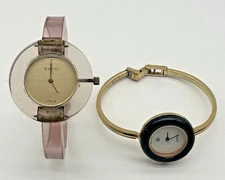 Lot of 2 Vintage Gucci Wristwatches, Swiss, Italy, Lucite, Change Bezel 1100-L