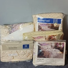 Vintage Bill Blass Springmaid  Evening Lilacs Queen Sheet Set, 2 Shams Bedskirt