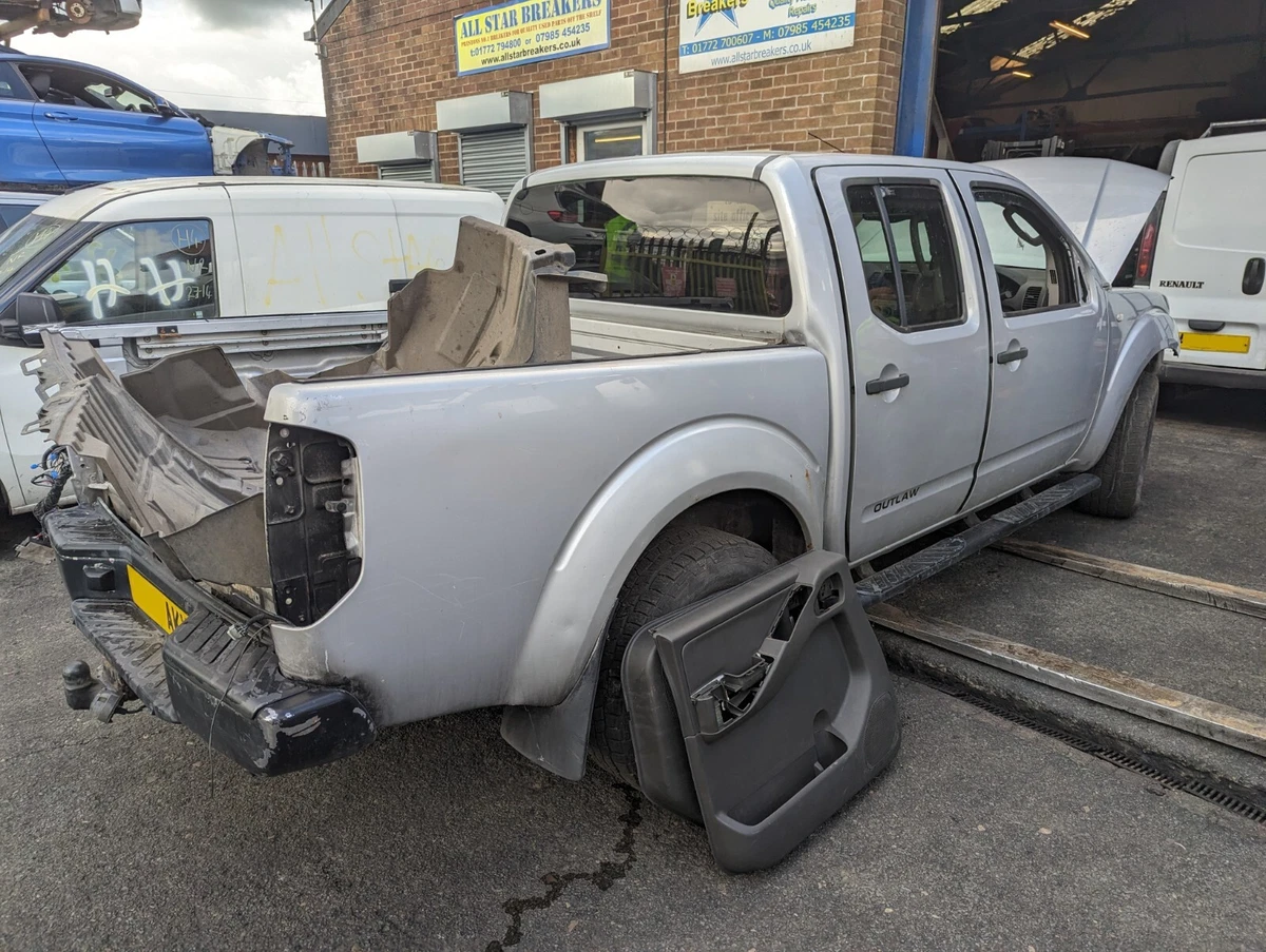 Nissan navara breaking for spares deals
