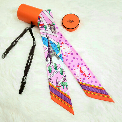 Hermes Twilly Les Nouveaux Amoureux de Paris Rose Buvard