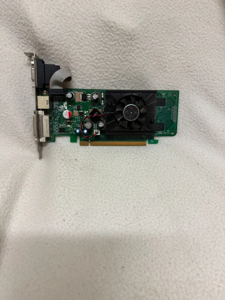 NVIDIA P413 0WX093 180-10413-0000-A01 GRAPHICS CARD VGA DVI S-VIDEO - Image 2 of 2