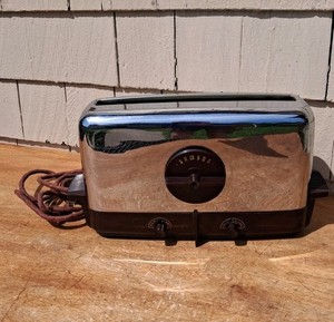 Vintage Samson Toaster Model 5147N - Works but Has Damage - Parts/Repair