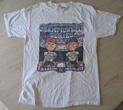2002 ALCS T Shirt Anaheim Angels vs Minnesota Twins   Official MLB   L
