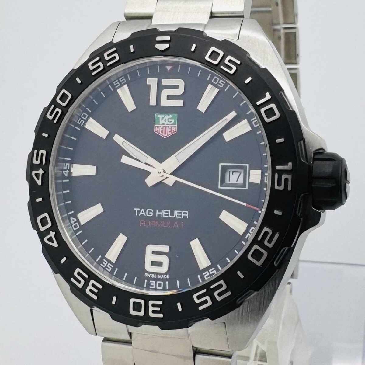 New Tag Heuer Formula 1 Quartz Black Dial Stainless Men's Watch