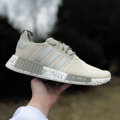 Adidas Original NMD_R1 Men's Running Shoe Athletic Sneakers Trainer #752